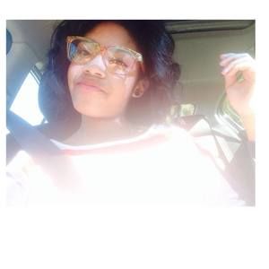 Meet your Posher, Bailey